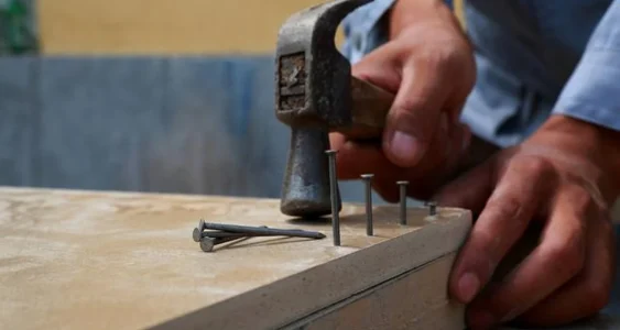 common nails banner 1