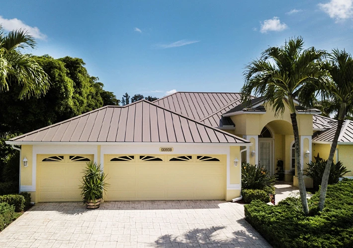 How Long Can Color Steel Roofing Sheet Be Used?