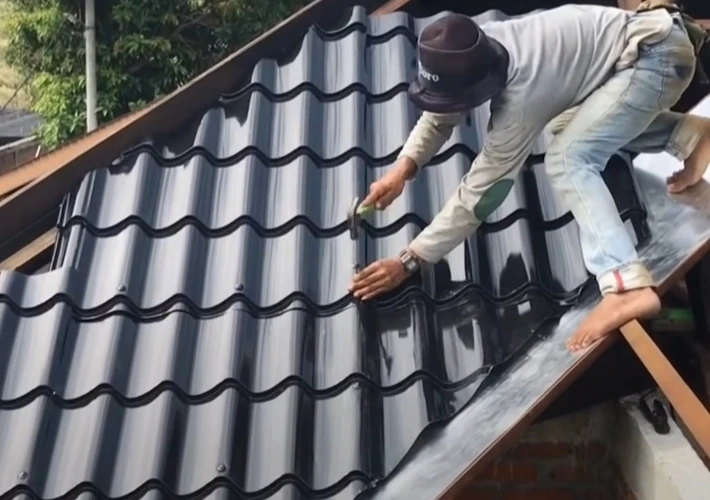 What Are Umbrella Roofing Nails? Features, Types, and Applications Explained