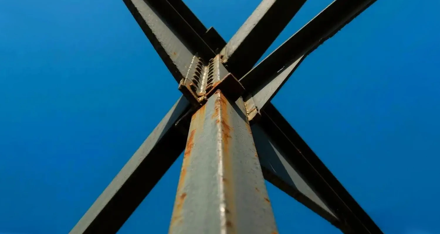 steel_0026_Angel Bar